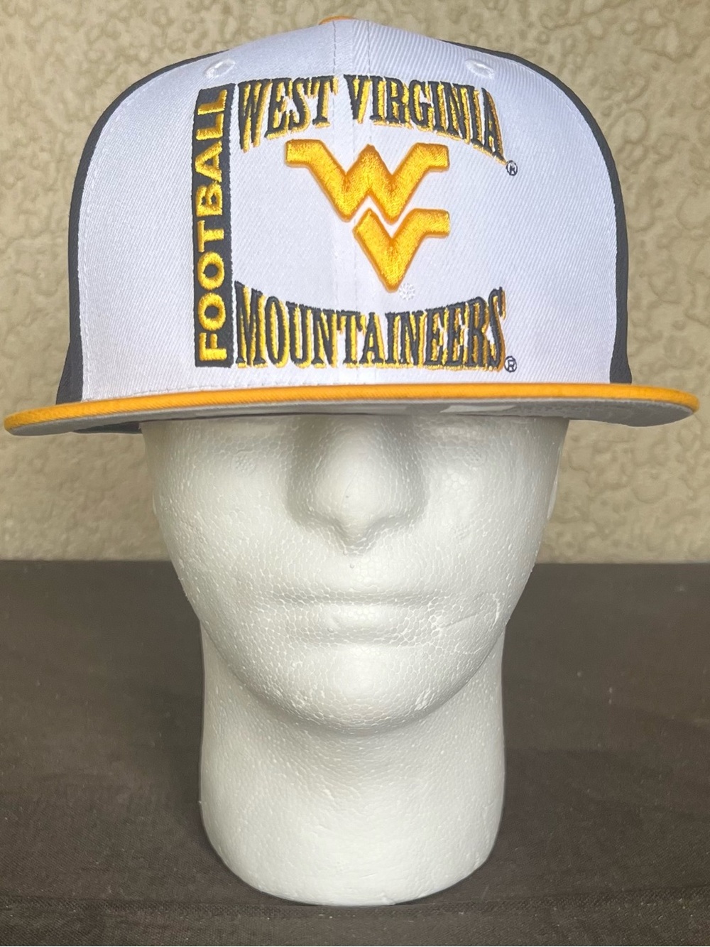 West Virginia Mountaineers Football New Era Retro Sport 9FIFTY Snapback Hat